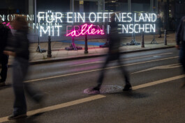 FÜR EIN OFFENES LAND Christina Werner Yvon Chabrowski  ©Swen Reichhold 2024